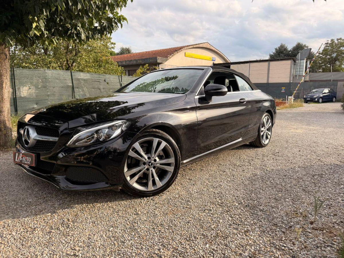 Mercedes-Benz Classe C Cabrio 220 d Cabrio Premium (11)