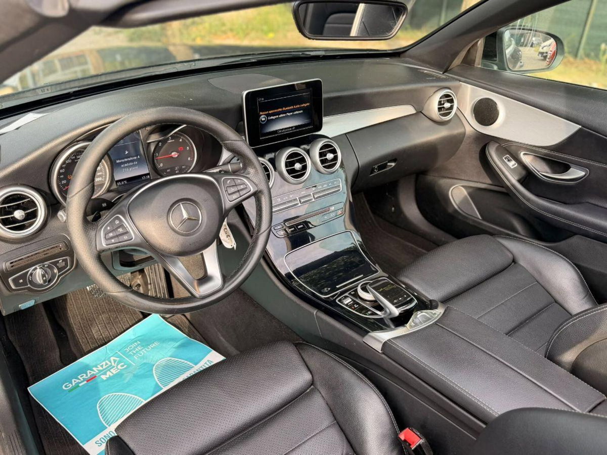 Mercedes-Benz Classe C Cabrio 220 d Cabrio Premium (13)