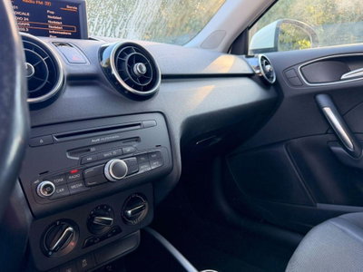 Audi A1 1.6 TDI 105 CV Ambition (12)
