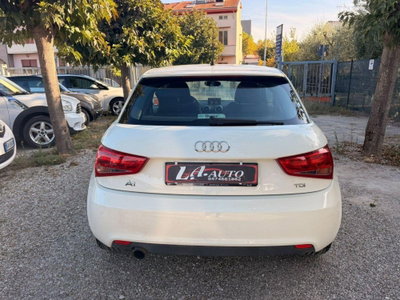 Audi A1 1.6 TDI 105 CV Ambition (6)