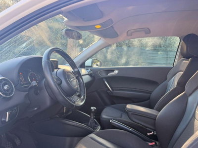 Audi A1 1.6 TDI 105 CV Ambition (7)