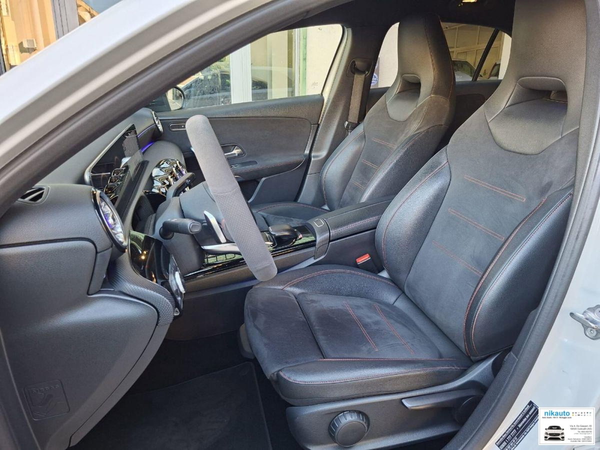 Mercedes-Benz Classe A 180 d Automatic Premium (13)