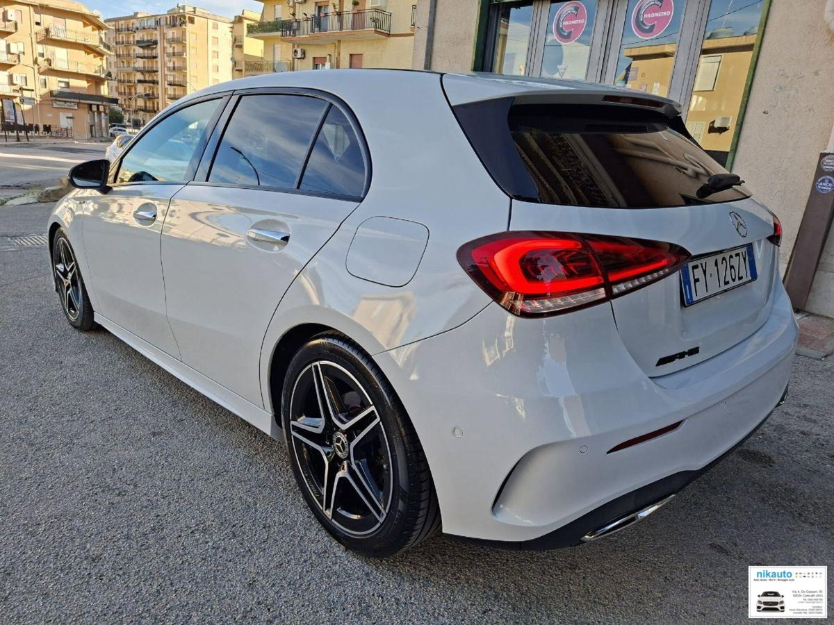 Mercedes-Benz Classe A 180 d Automatic Premium (5)