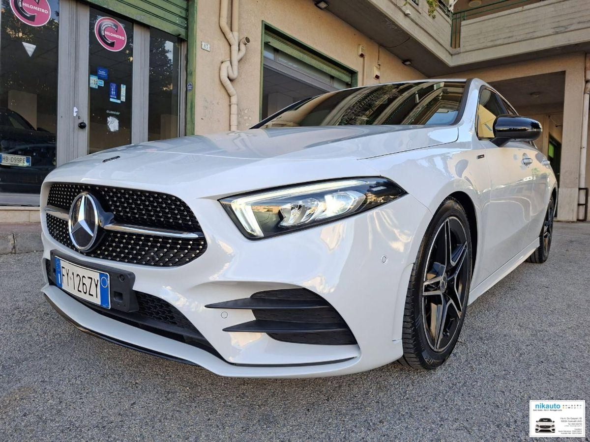 Mercedes-Benz Classe A 180 d Automatic Premium (8)