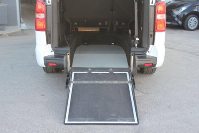 Toyota Proace Verso Verso 2.0D 150 CV L2 D Lounge (14)