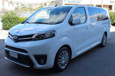 Toyota Proace Verso Verso 2.0D 150 CV L2 D Lounge (3)