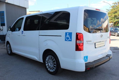 Toyota Proace Verso Verso 2.0D 150 CV L2 D Lounge (6)