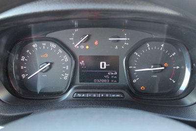 Toyota Proace Verso Verso 2.0D 150 CV L2 D Lounge (7)