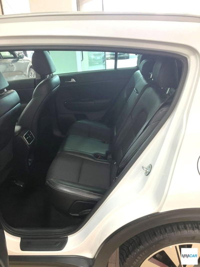 Kia Sportage 1.7 CRDI 141 CV DCT7 2WD Business Class (13)
