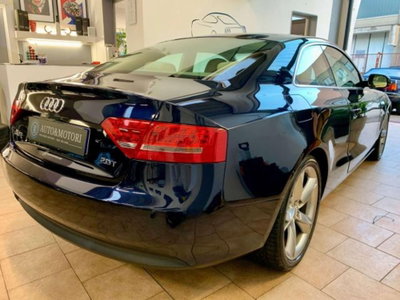 Audi A5 Coupé 2.0 TFSI 211 CV quattro Ambition (16)