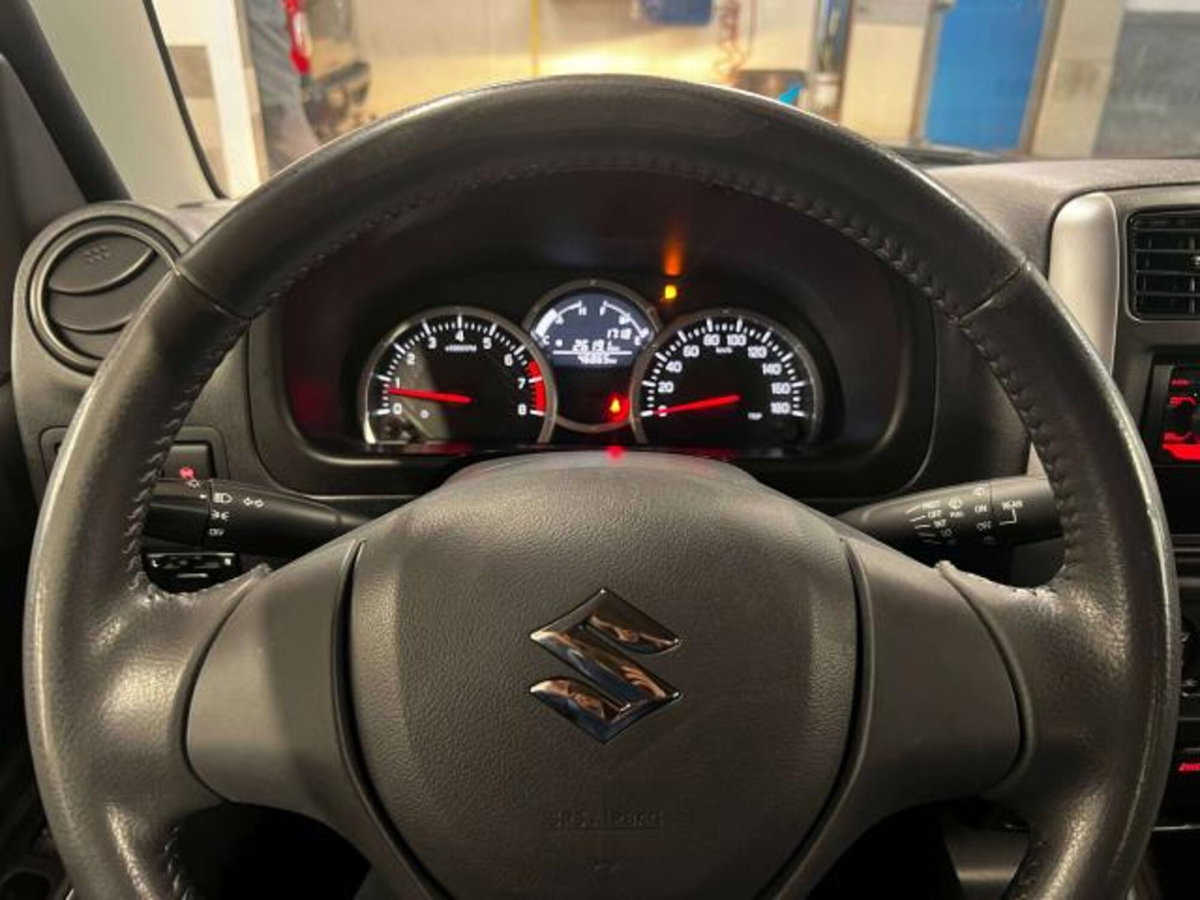 Suzuki Jimny 1.3 4WD Evolution (13)