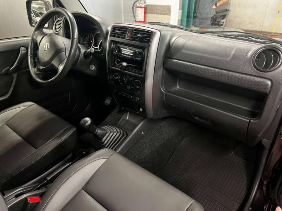 Suzuki Jimny 1.3 4WD Evolution (8)