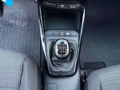 Kia Stonic 1.0 T-GDi 100 CV MHEV iMT GT Line (19)