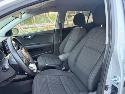 Kia Stonic 1.0 T-GDi 100 CV MHEV iMT GT Line (6)