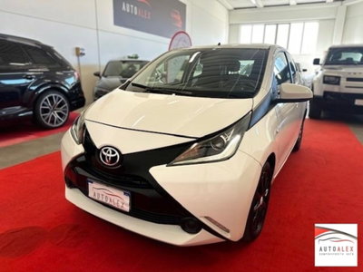 Toyota Aygo 1.0 12V VVT-i 5 porte usata