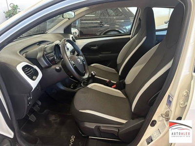 Toyota Aygo 1.0 12V VVT-i 5 porte (16)