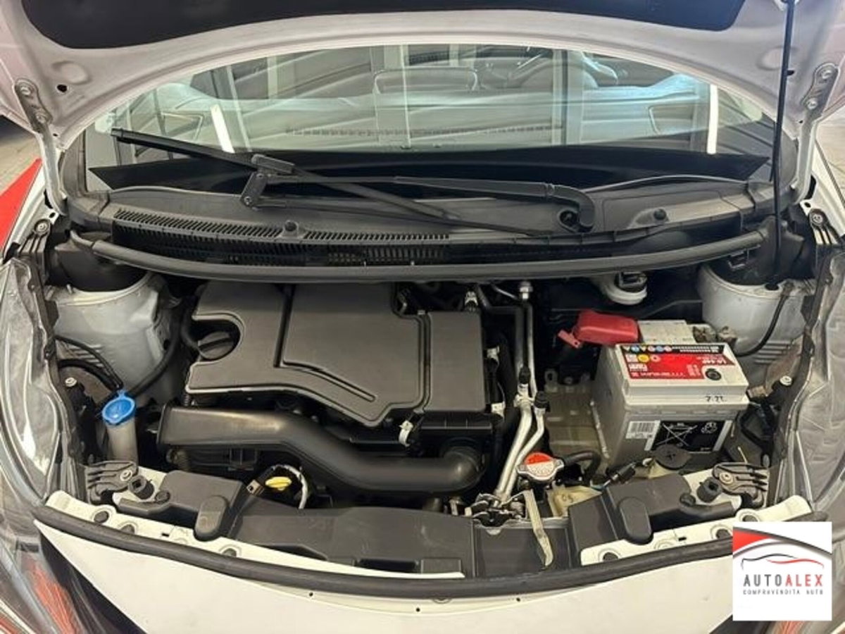 Toyota Aygo 1.0 12V VVT-i 5 porte (20)