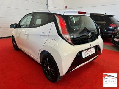 Toyota Aygo 1.0 12V VVT-i 5 porte (6)