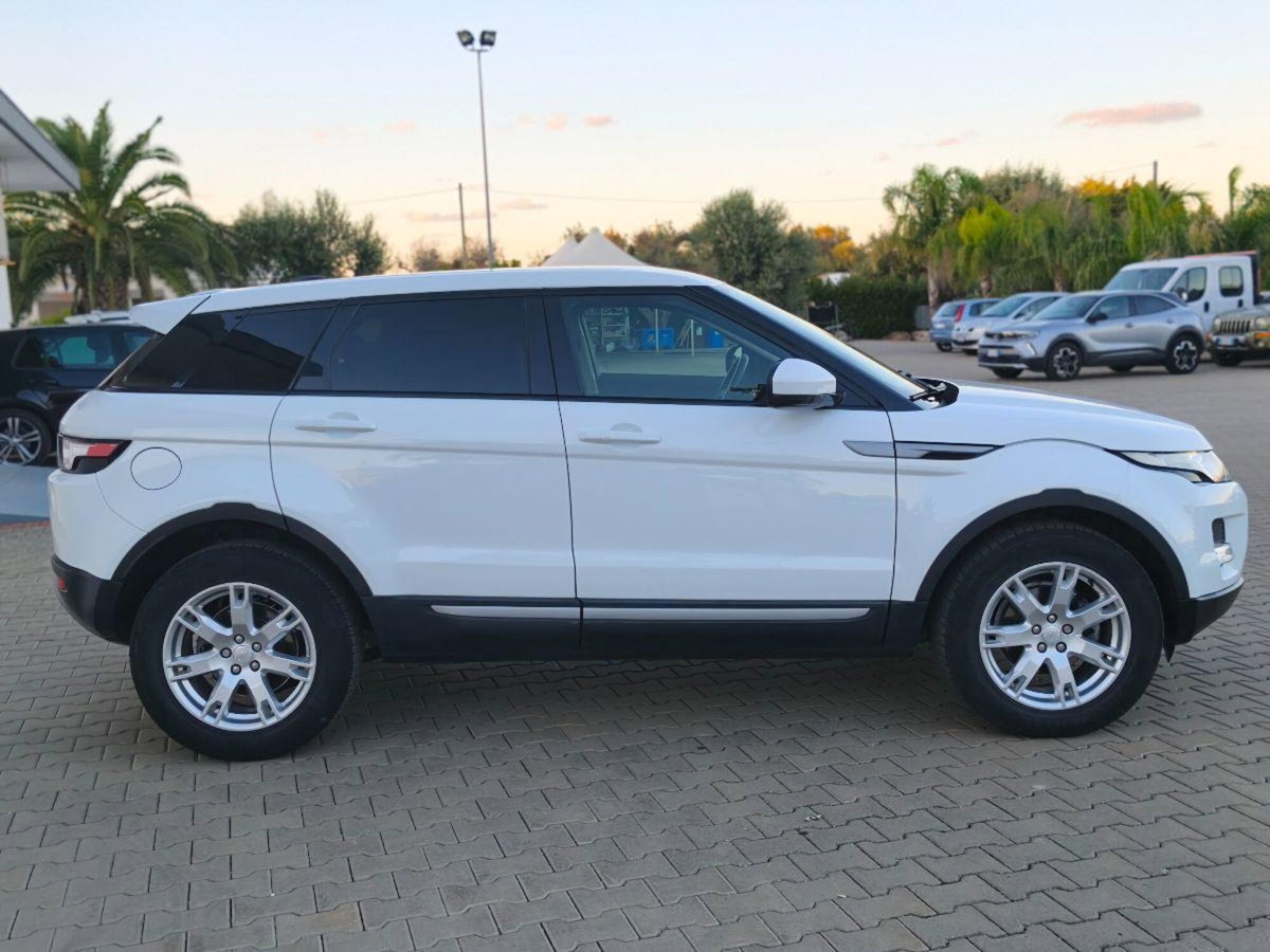 Land Rover Range Rover Evoque 2.2 TD4 5p. Dynamic (4)