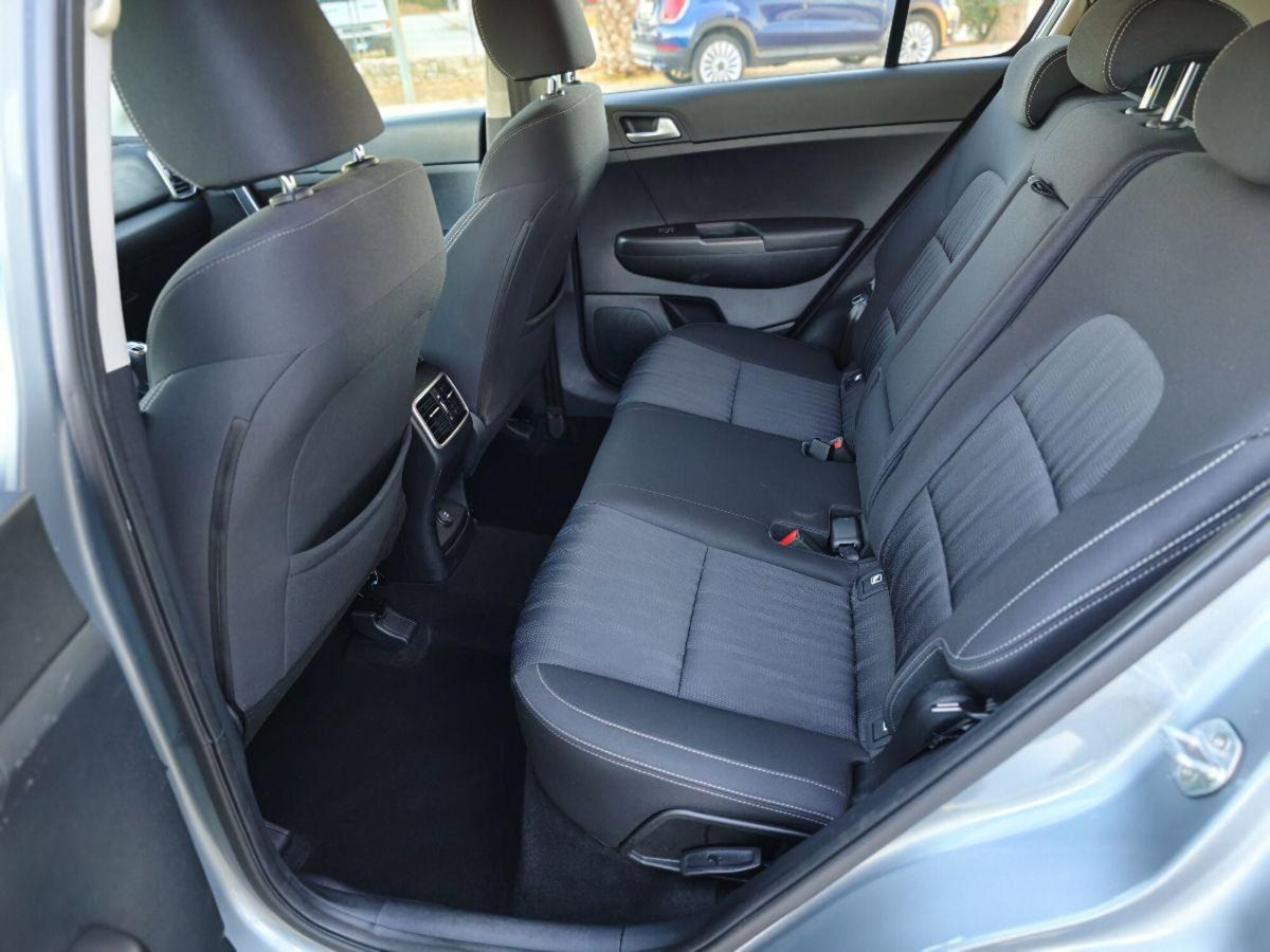 Kia Sportage 1.6 ECOGPL 2WD Business Class (11)