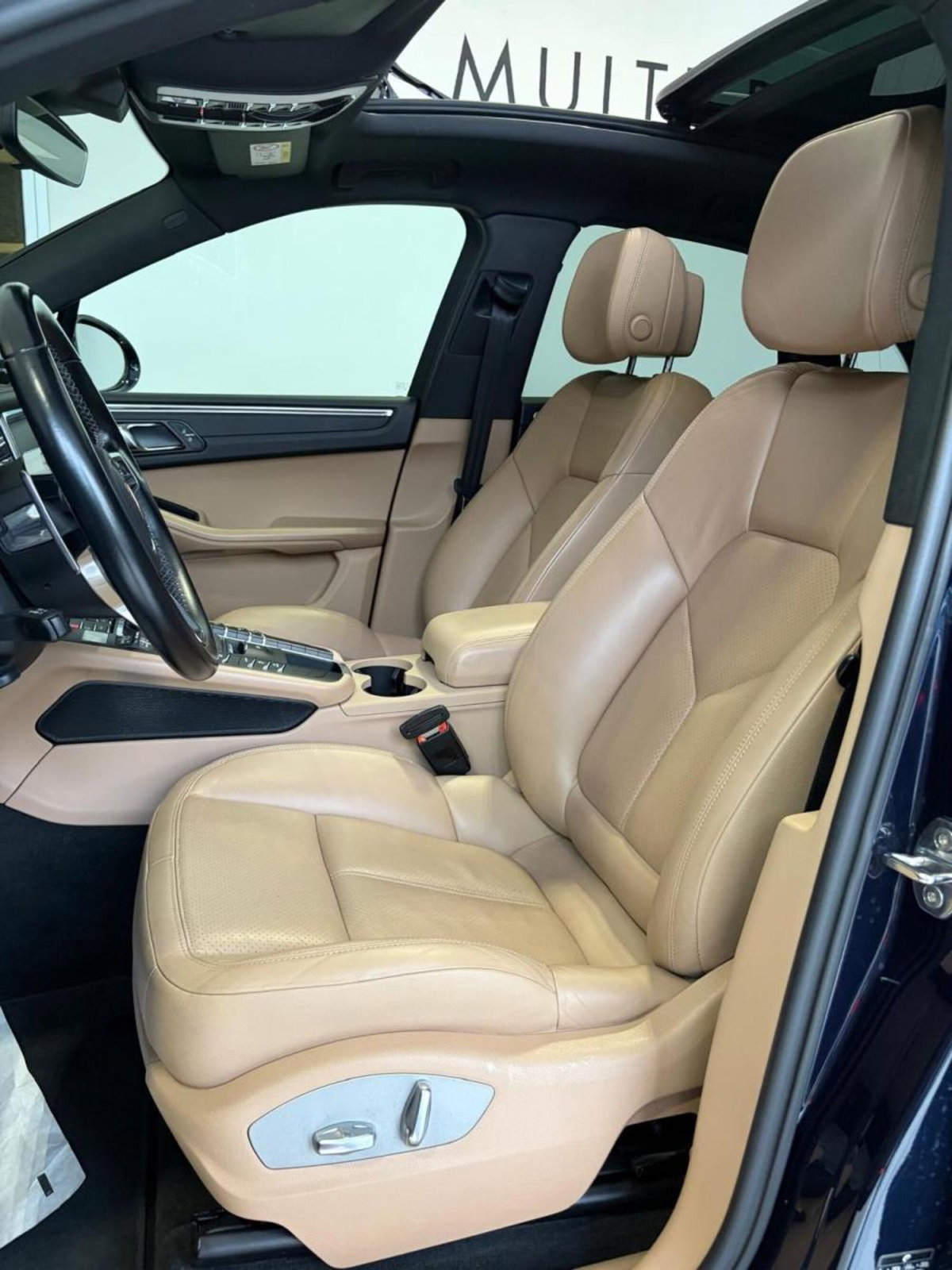 Porsche Macan 2.0 (12)