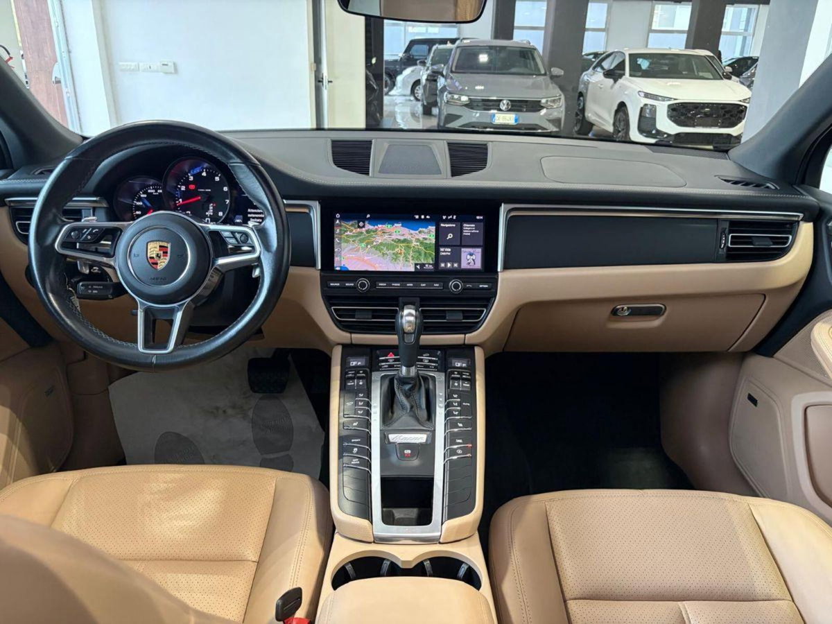 Porsche Macan 2.0 (13)