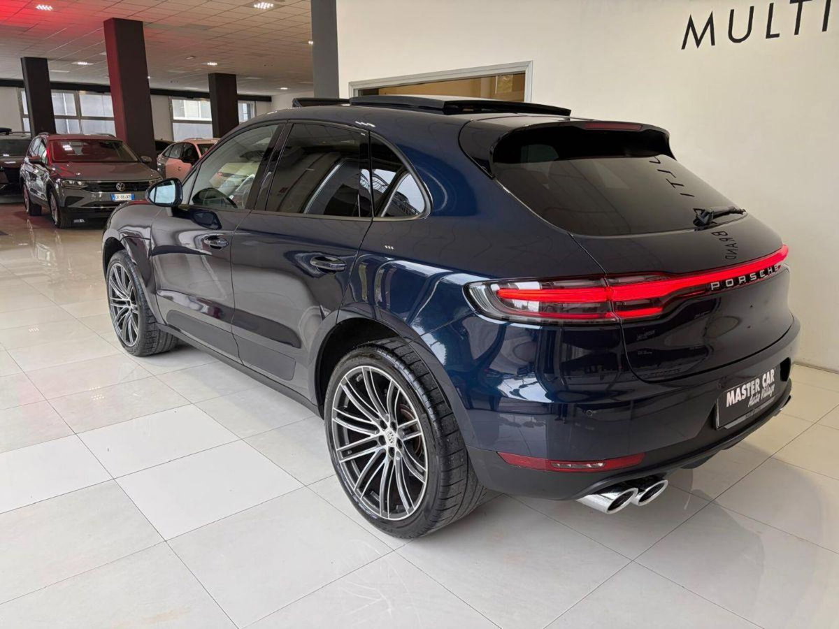 Porsche Macan 2.0 (2)