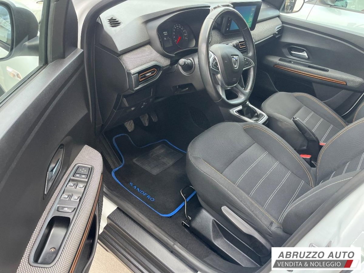 Dacia Sandero Stepway 1.0 TCe 90 CV Comfort (9)