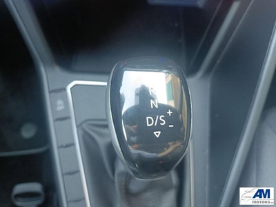 Volkswagen Taigo 1.0 TSI 110 CV DSG R-Line (17)