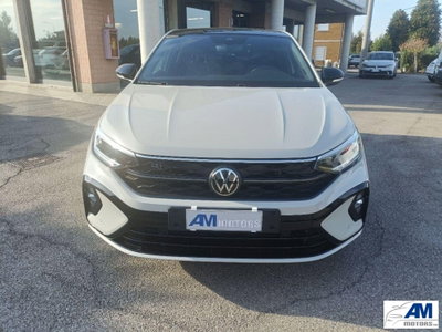 Volkswagen Taigo 1.0 TSI 110 CV DSG R-Line (2)
