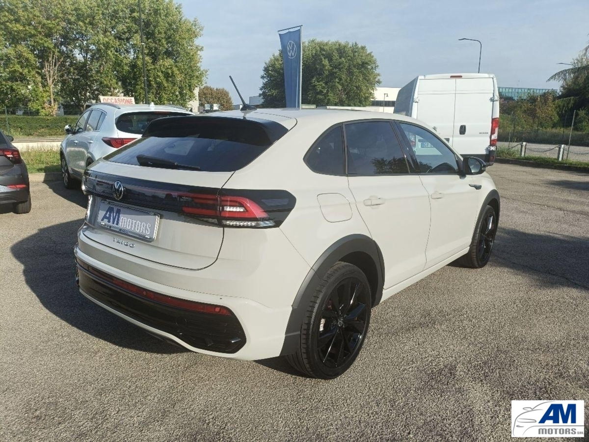 Volkswagen Taigo 1.0 TSI 110 CV DSG R-Line (5)
