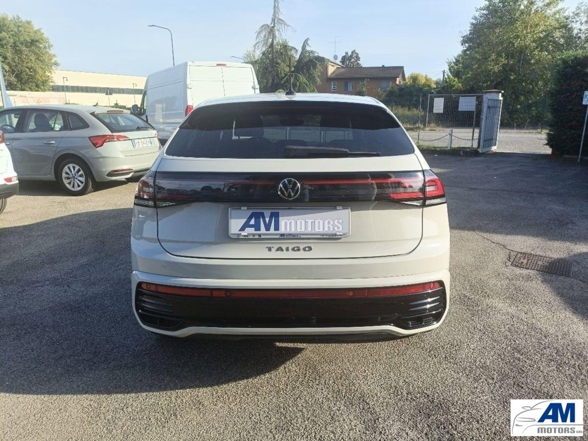 Volkswagen Taigo 1.0 TSI 110 CV DSG R-Line (6)
