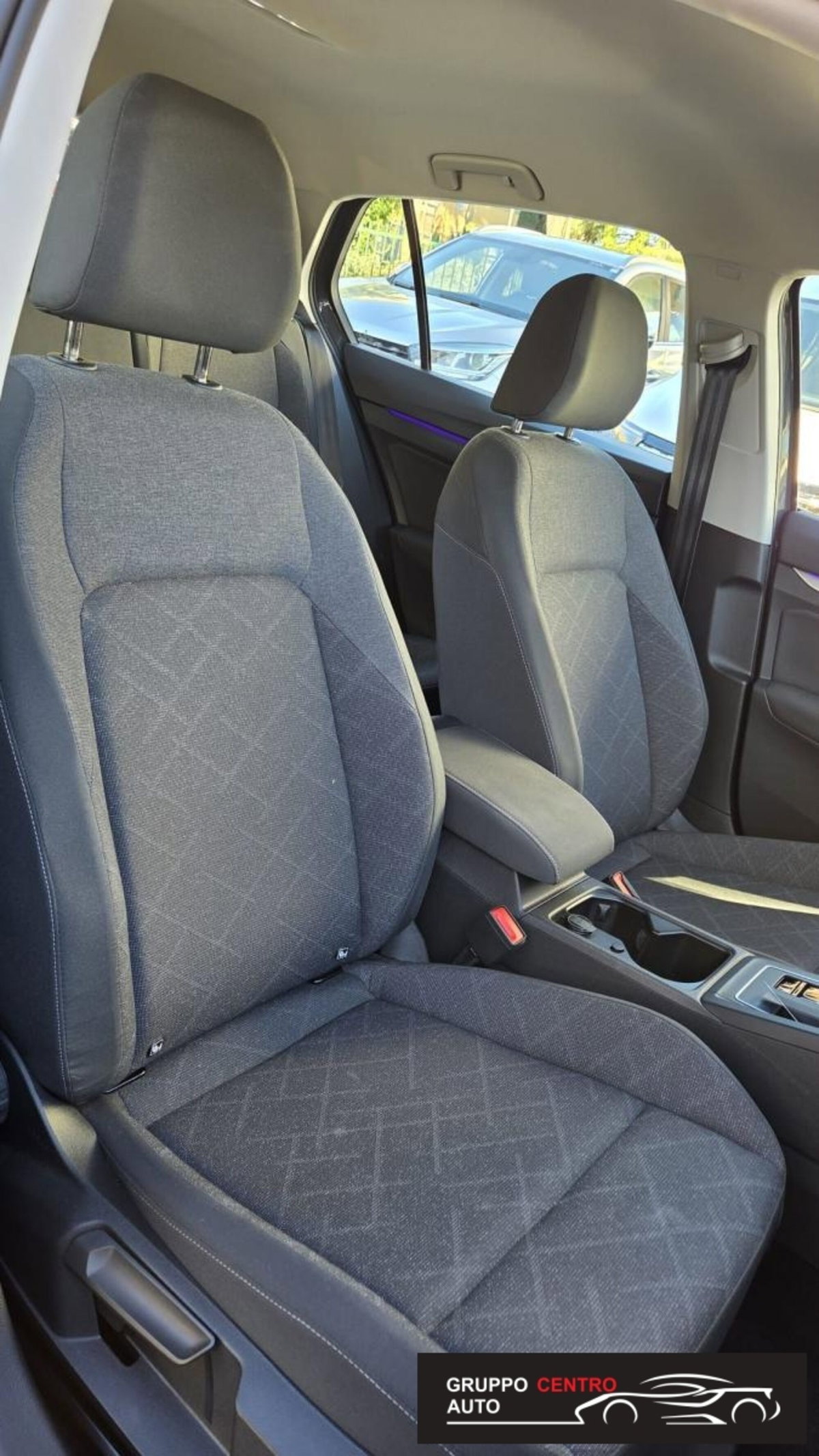 Volkswagen Golf Variant 1.0 eTSI EVO DSG Life (20)