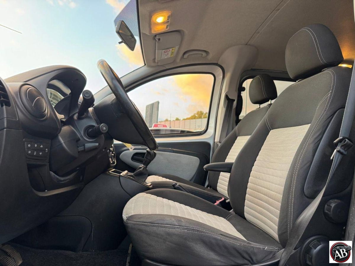 Fiat Qubo 1.3 MJT 80 CV Lounge (18)