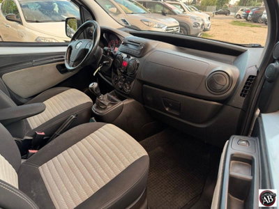 Fiat Qubo 1.3 MJT 80 CV Lounge (9)