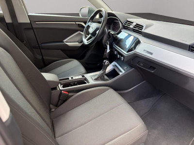 Audi Q3 35 2.0 tdi Business Advanced s-tronic (10)