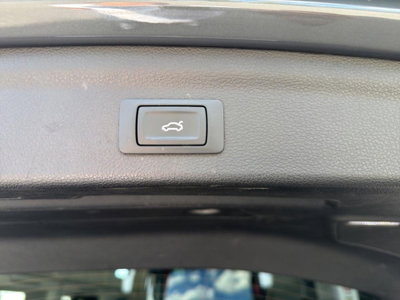 Audi Q3 35 2.0 tdi Business Advanced s-tronic (17)