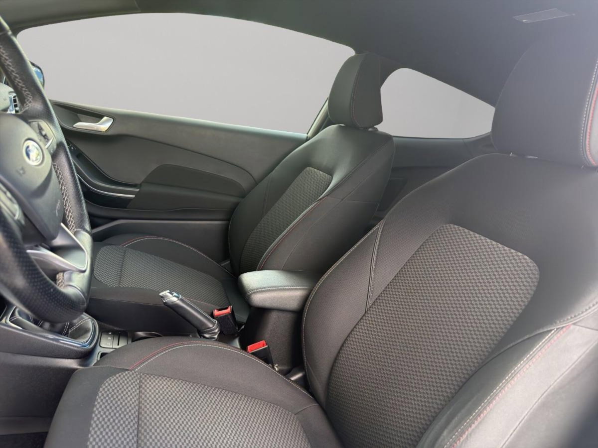Ford Fiesta 1.0 EcoBoost 100CV 3 porte ST-Line (20)