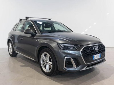 Audi Q5 40 2.0 tdi mhev 12V Identity Black quattro s-tronic usata
