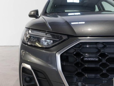 Audi Q5 40 2.0 tdi mhev 12V Identity Black quattro s-tronic (6)