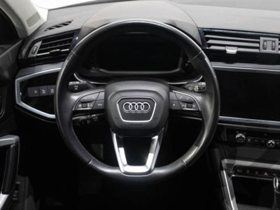 Audi Q3 35 TDI Business (12)