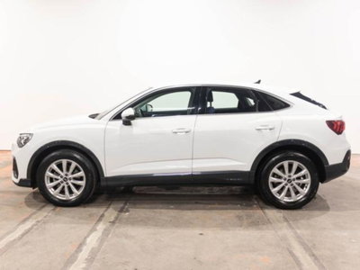 Audi Q3 35 TDI Business (4)