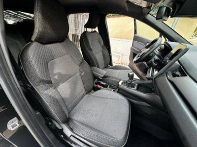 Renault Captur TCe 90 CV Techno (14)