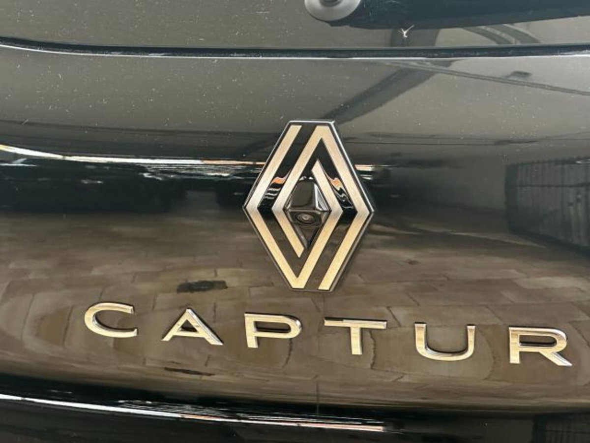 Renault Captur TCe 90 CV Techno (9)