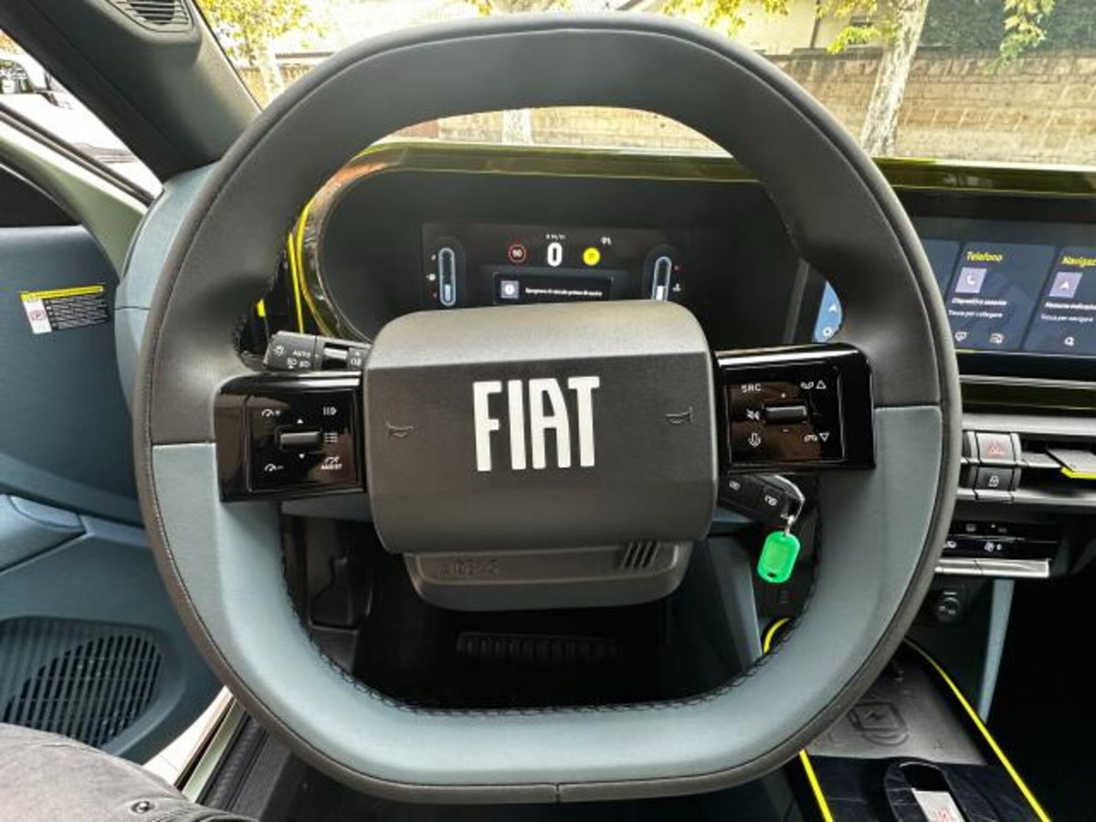 Fiat Grande Panda 1.2 hybrid La Prima 110cv edct (18)