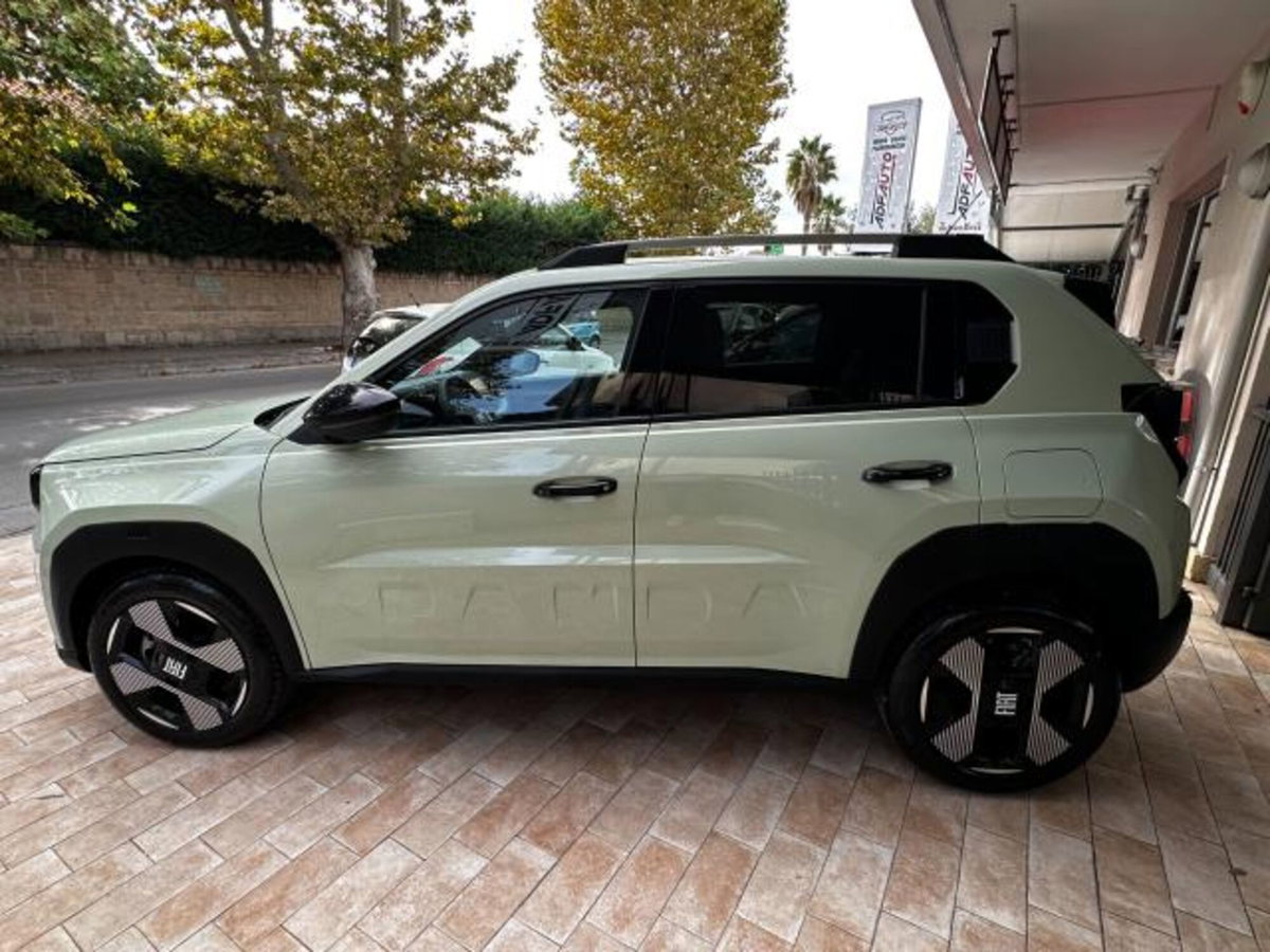 Fiat Grande Panda 1.2 hybrid La Prima 110cv edct (3)