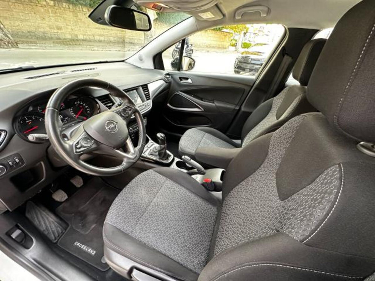 Opel Crossland X 1.2 12V (12)