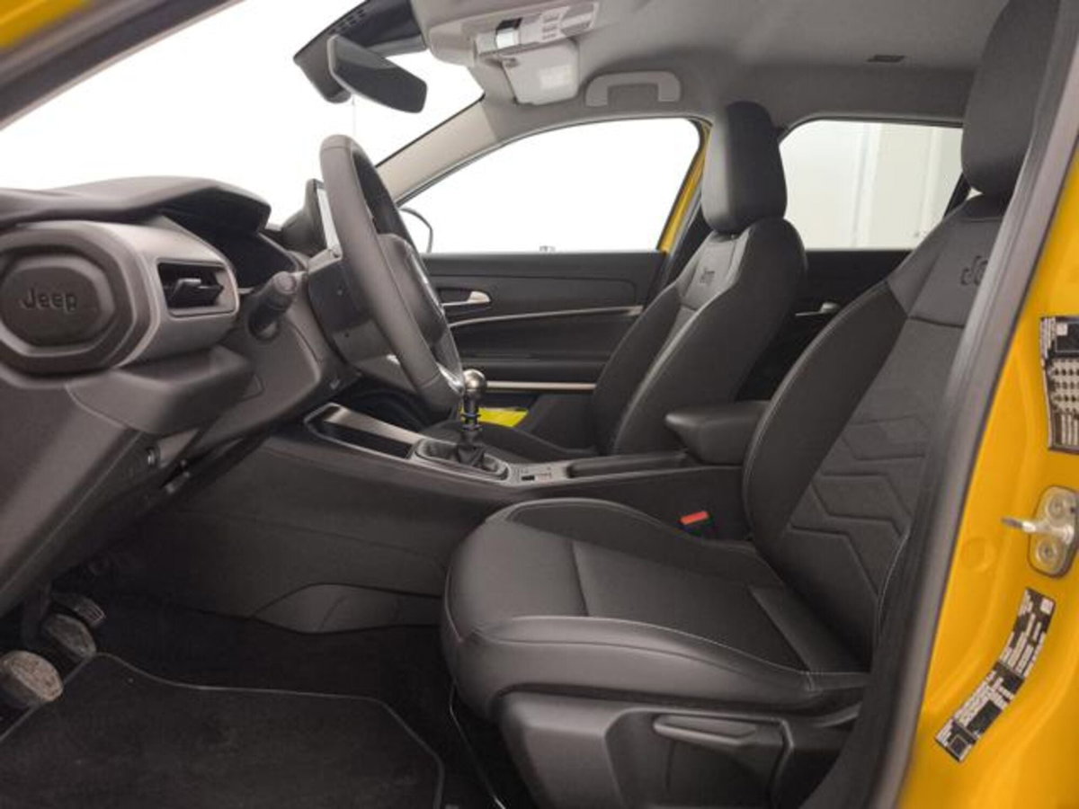 Jeep Avenger 1.2 turbo Summit fwd 100cv (11)