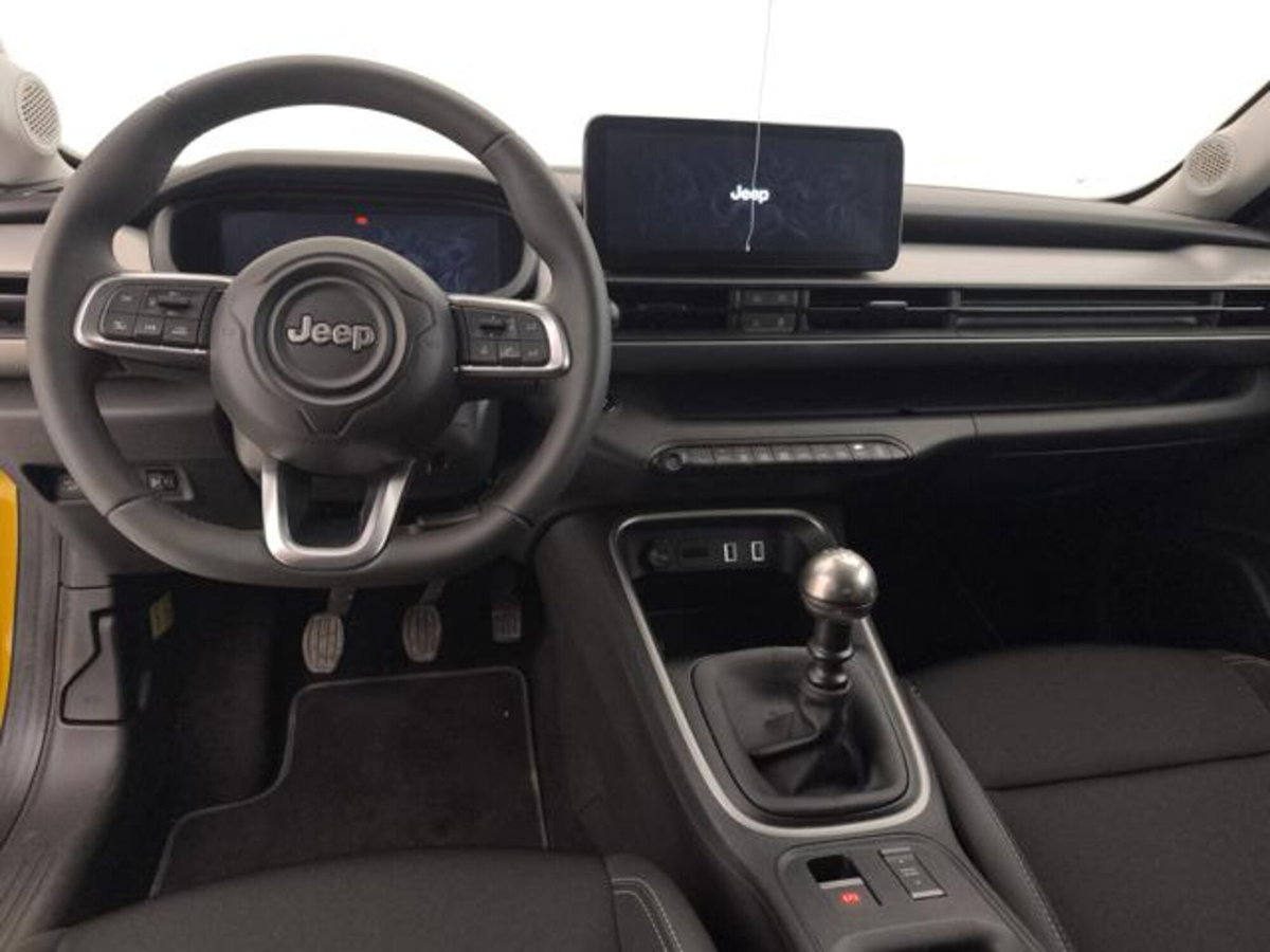Jeep Avenger 1.2 turbo Summit fwd 100cv (12)