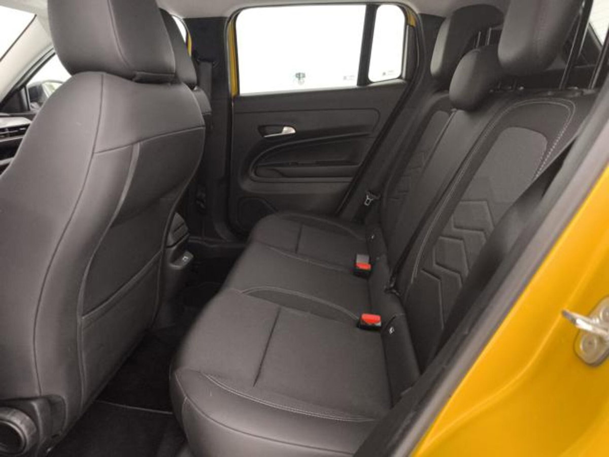 Jeep Avenger 1.2 turbo Summit fwd 100cv (20)